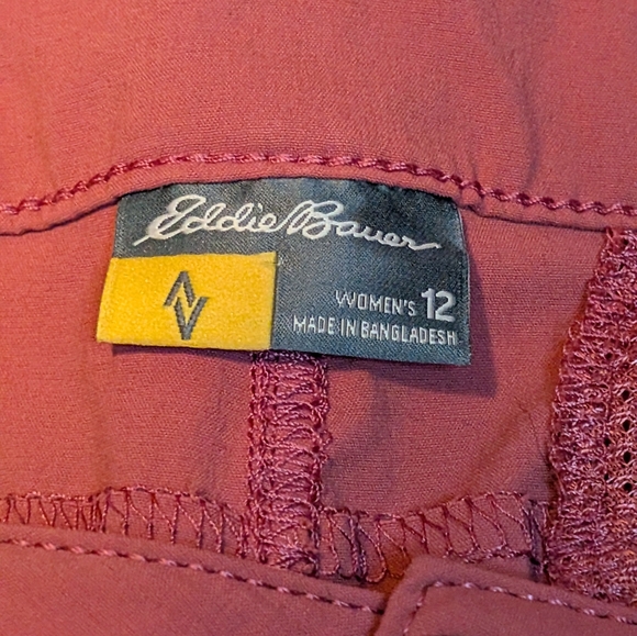 EDDIE BAUER WOMEN'S RAINIER SHORTS DUSTY CORAL TRAVEL HIKING ACTIVEWEAR SZ 2 - Picture 8 of 11